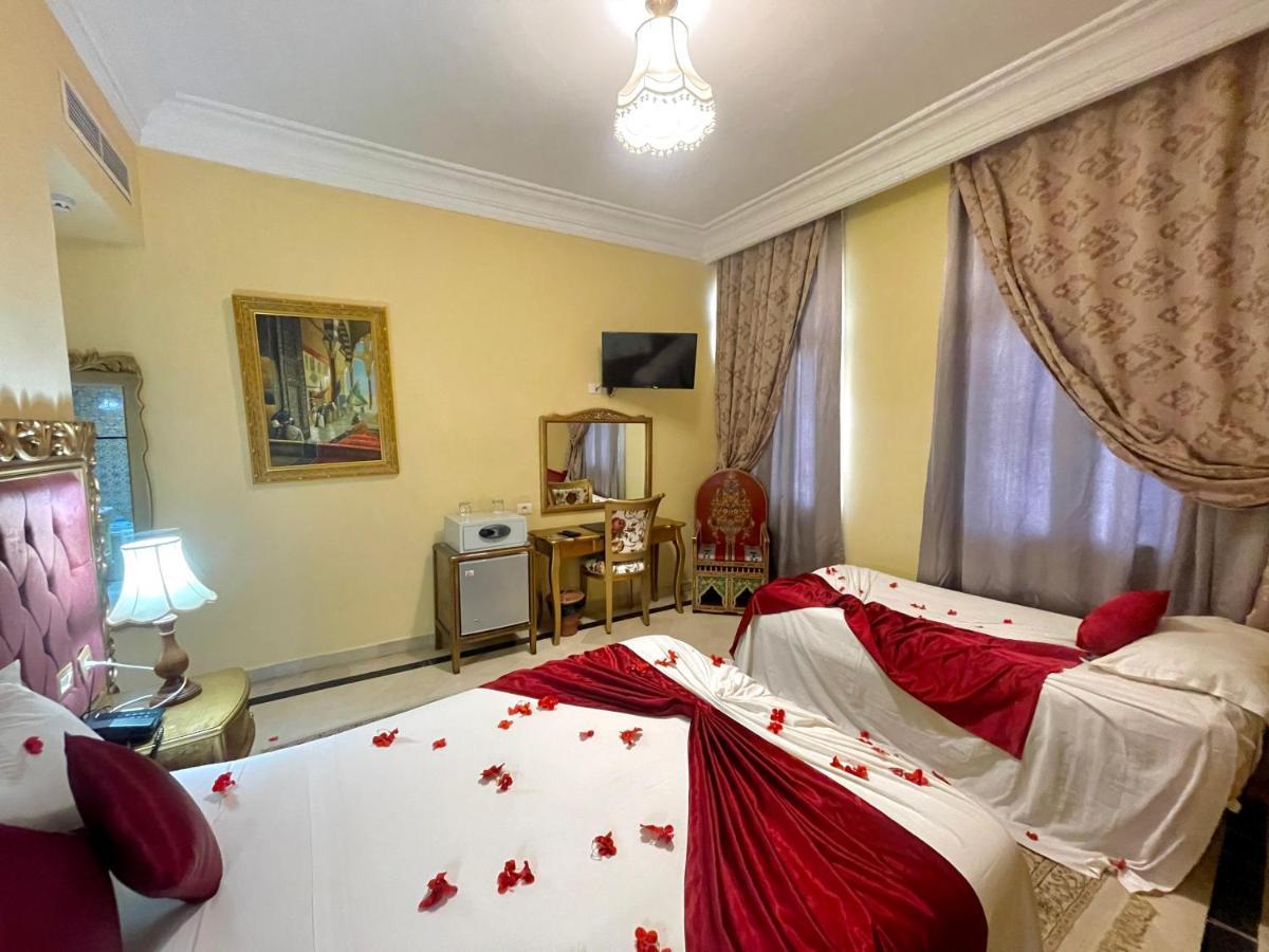 Royal Victoria - Ex British Embassy Hotell Tunis Exteriör bild